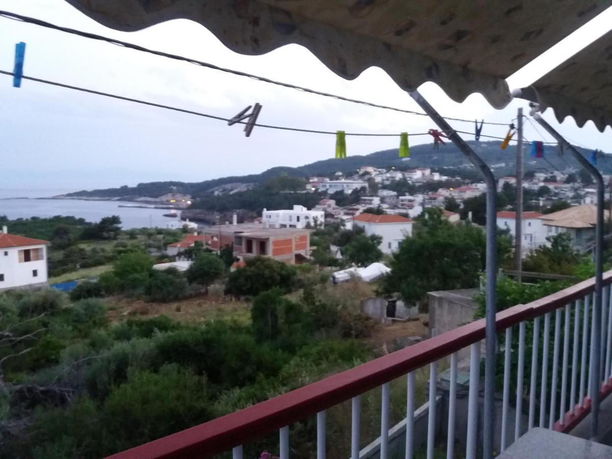Αlexandros Apartment Votsi  Extérieur photo